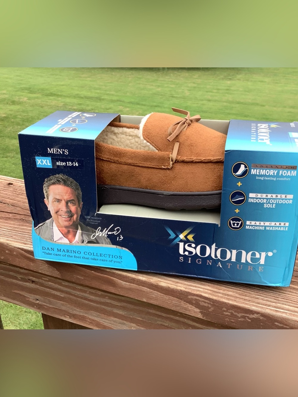 Isotoner Signature Slippers - XXL Men’s 13-14 - New